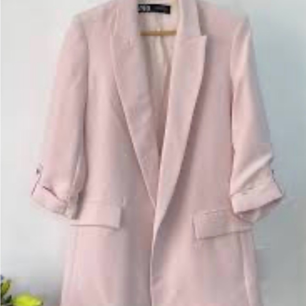 Zara Elegant Pink Women's Blazer - never worn. Beautiful.